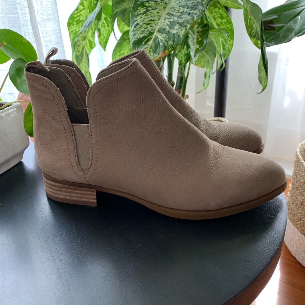 Nine West ankle booties